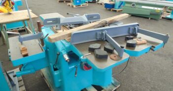 Universal woodworking machine