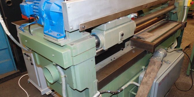 Cross moulder Bulleri