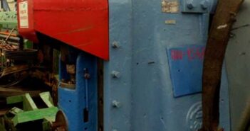 Eccentric press 1548
