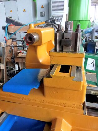 Metal lathe LOMBARDO