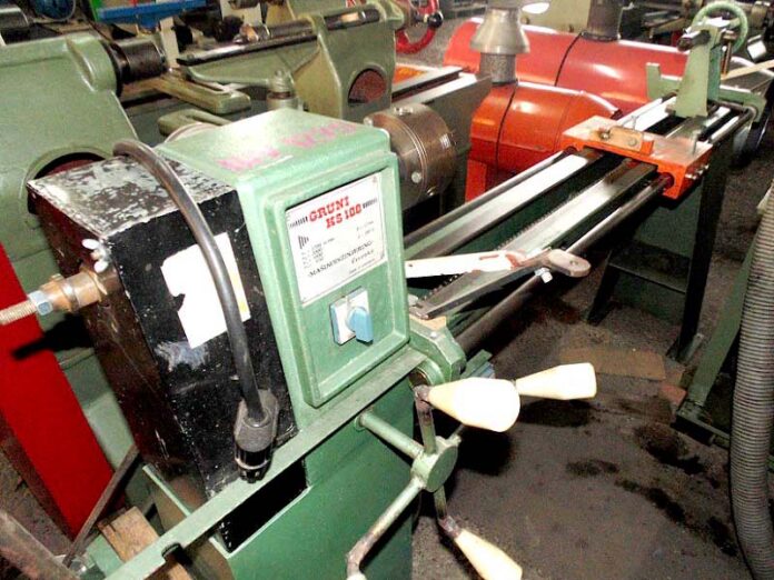 Wood lathe 1279