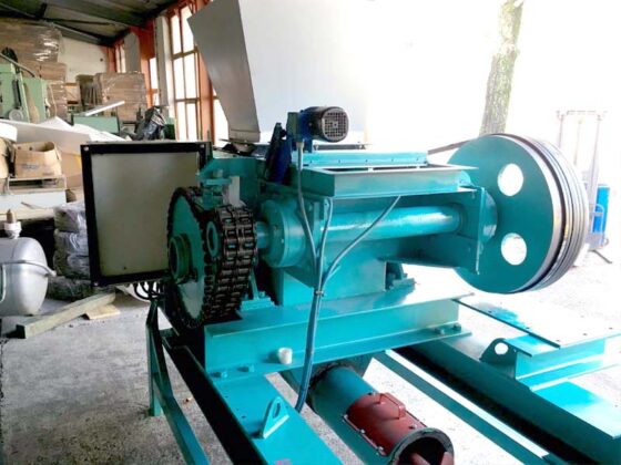 Universal Schroeder 1034-16