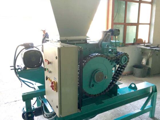 Universal Schroeder 1034-16