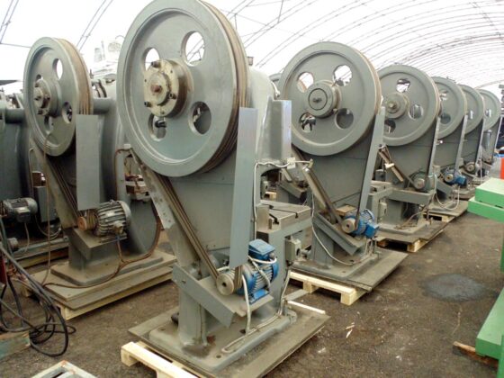Eccentric press ILR