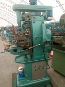 Universal milling machine PROGRES
