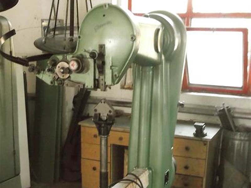Corali M51 Mašina za gajbe Corali M51