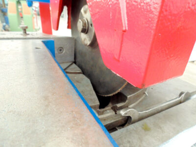 Semi-automatic saw EISELE