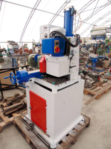 Semi-automatic saw EISELE
