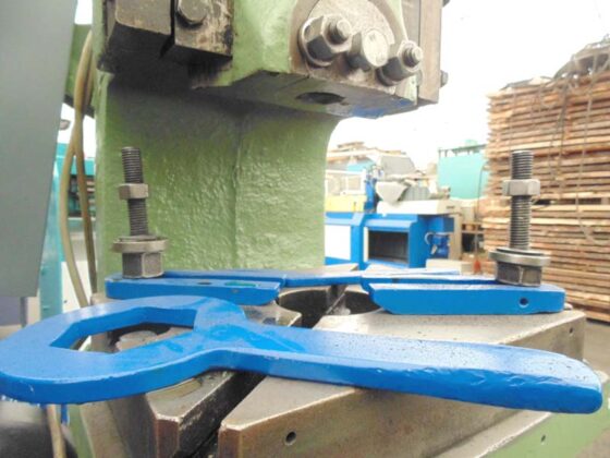 Eccentric press 20T