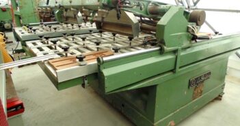 Automatic wood carver 2439-19