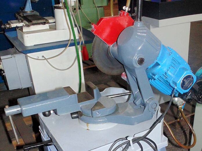 Торцовочная пила 2792_19