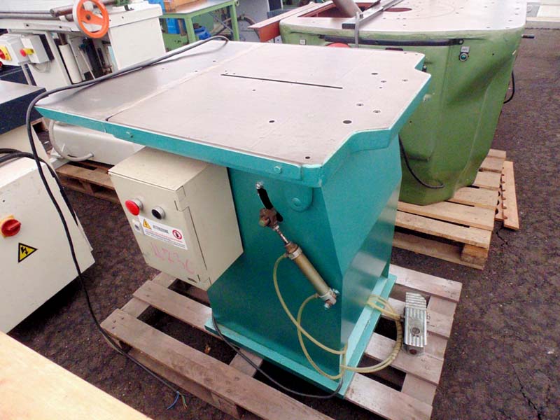 Циркулярная пила 736 Циркулярная пила 736