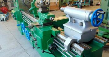 Lathe "Prvomajska" TVP300