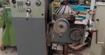 Universal milling machine VIKING