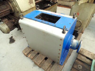 Elektromagnetski separator 1160