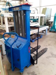 Stacker Lifter 4806-22