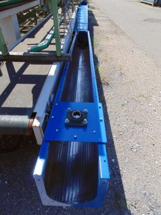 Pužni transporter
