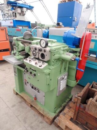 Ma&scaron;ina za navoje PeeWee