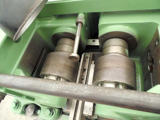 Немецкий резьбонакатный станок PeeWee