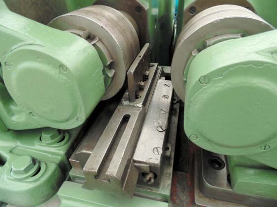 Ma&scaron;ina za navoje PeeWee