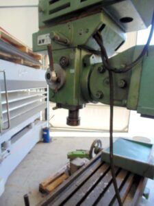 Milling machine PRVOMAJSKA UG1