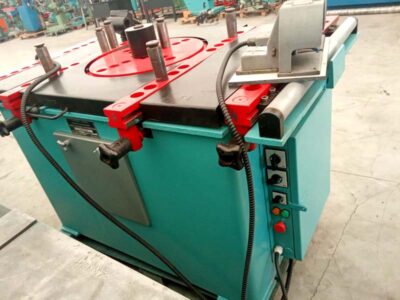 Rebar bending machine