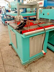 Rebar bending machine